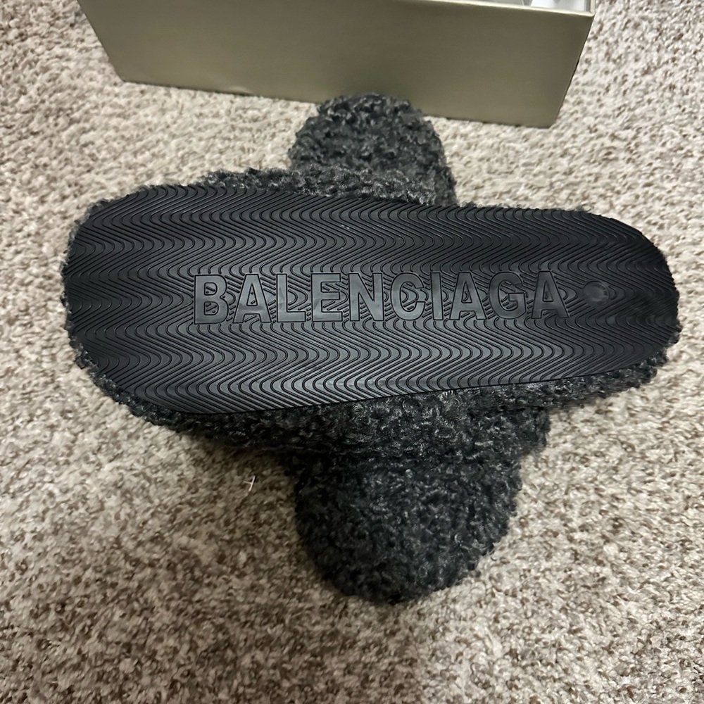 Balenciaga Grey slides - Picture 5 of 5
